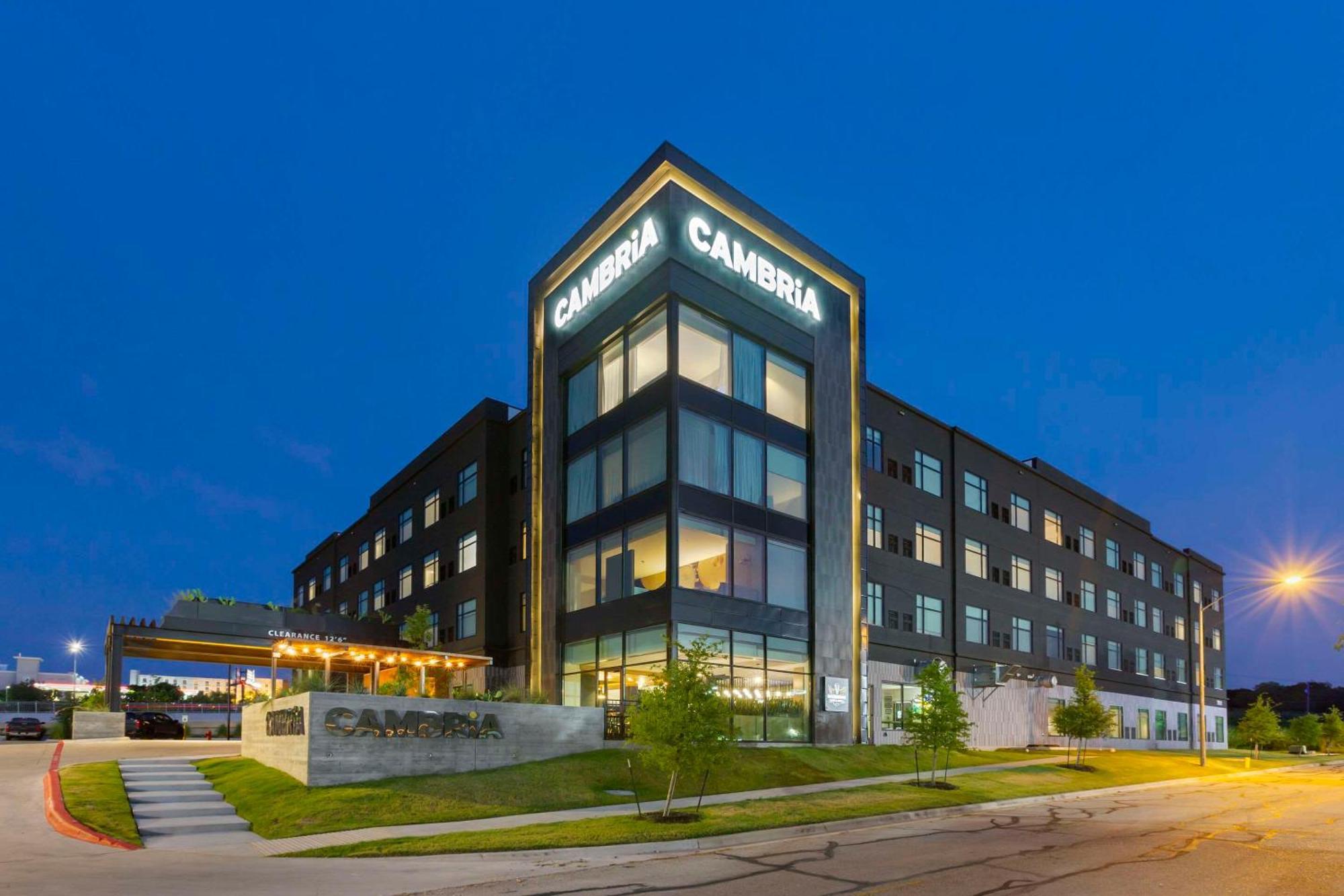 Cambria Hotel Austin Airport المظهر الخارجي الصورة
