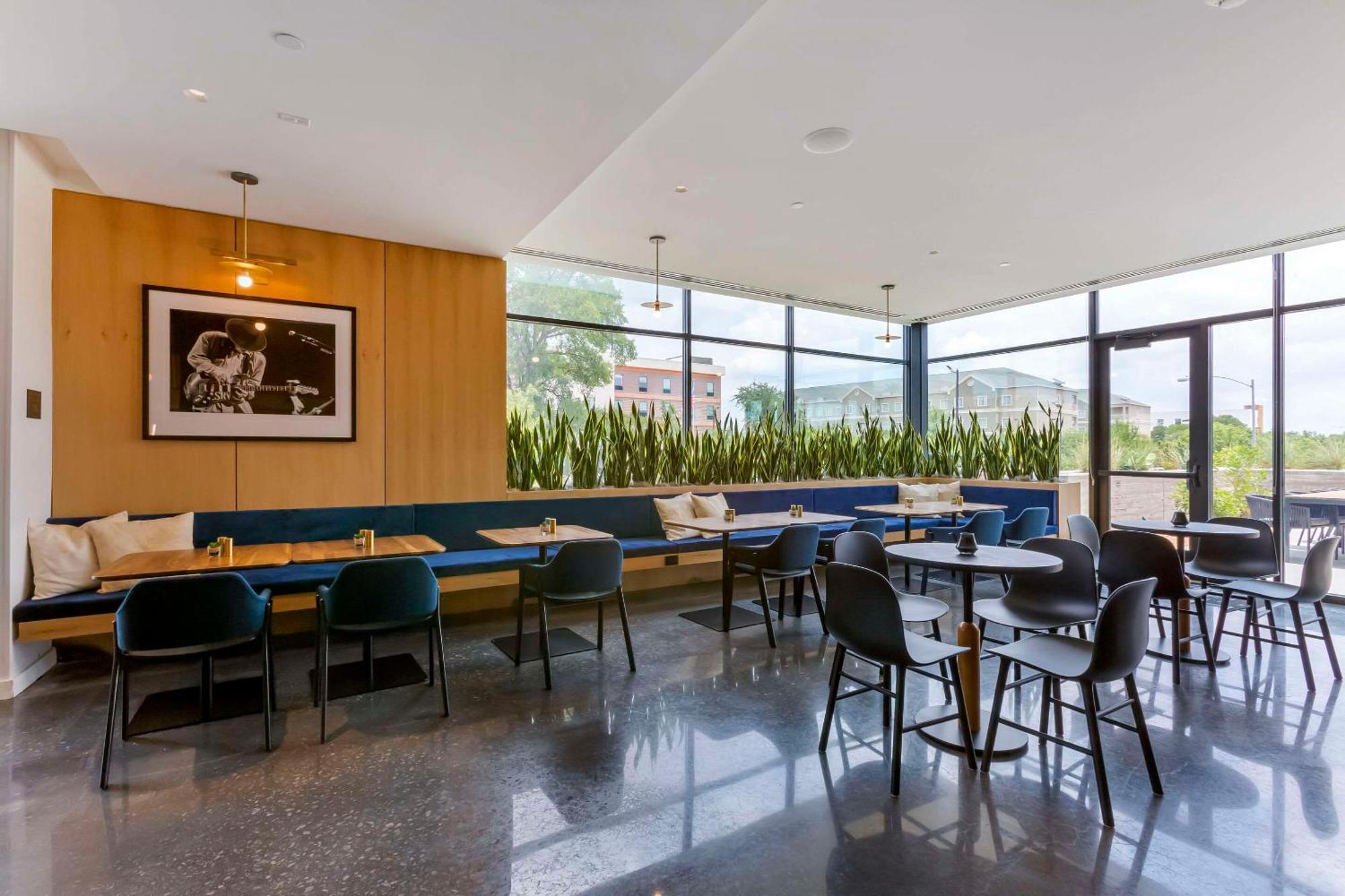 Cambria Hotel Austin Airport المظهر الخارجي الصورة
